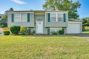 5 Mi to Downtown Harrisburg - Family Home!