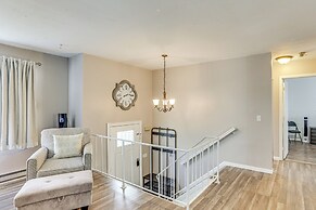 5 Mi to Downtown Harrisburg - Family Home!