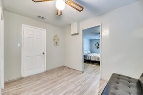 Single-story Brownsville Home ~ 2 Mi to Airport!