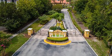 Family 3BR Oasis for 6 With Private Pool