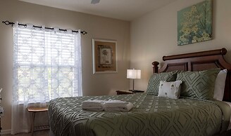 Family 3BR Oasis for 6 With Private Pool