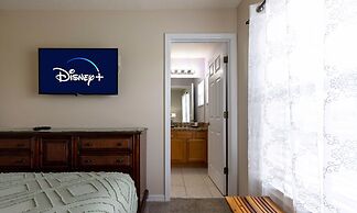 Family 3BR Oasis for 6 With Private Pool