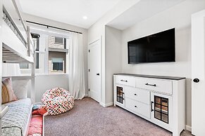 Paradise Cove 2 Bedroom Condo