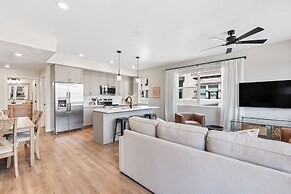 Paradise Cove 2 Bedroom Condo