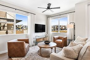 Paradise Cove 2 Bedroom Condo