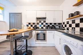 Stunning One Bedroom Apartments