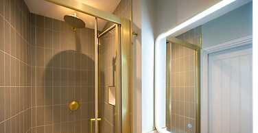 The Loft - 1 Bed Luxury Apartment With Bathtub