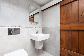 Host Stay Moorland Cottage