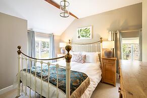 Host Stay Byre Cottage