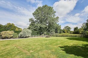Host Stay Byre Cottage