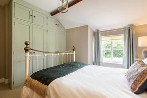 Host Stay Byre Cottage