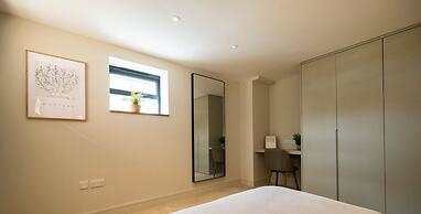 Victoria View - Brand New 2 Bedroom - Parking