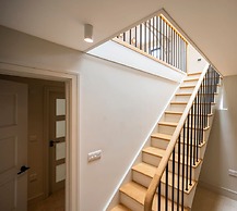 Victoria View - Brand New 2 Bedroom - Parking