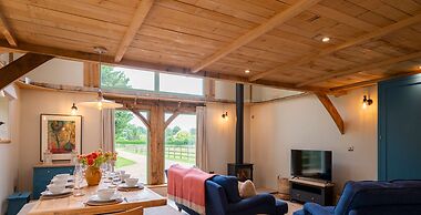 Rural Escape - Foxglove Barn