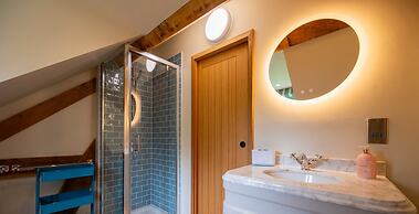 Rural Escape - Foxglove Barn