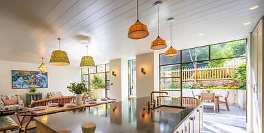 The Writers Retreat - 5 Beds Parking Much More