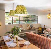 The Writers Retreat - 5 Beds Parking Much More