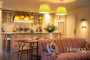 The Writers Retreat - 5 Beds Parking Much More