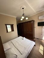 AİSİ HOTEL