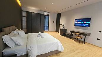 Boutique Hotel The Roots