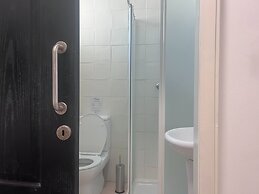 Phaedrus Living: Hoopoe Residencies 202