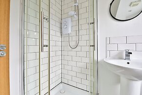 Stunning Studio In Converted Building