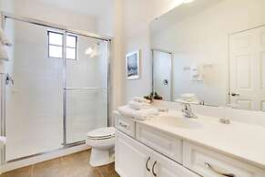 Grand Executive Deluxe 4BR Pool Home Near Disney Parks