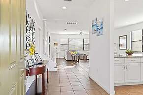 Grand Executive Deluxe 4BR Pool Home Near Disney Parks