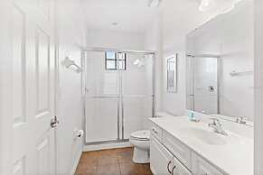 Grand Executive Deluxe 4BR Pool Home Near Disney Parks