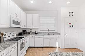 Grand Executive Deluxe 4BR Pool Home Near Disney Parks