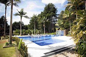 Autenthico Sajonia Hotel Aeropuerto