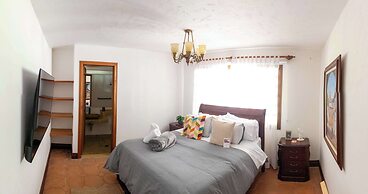 Autenthico Sajonia Hotel Aeropuerto