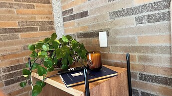 Autenthico Sajonia Hotel Aeropuerto