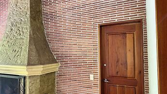 Autenthico Sajonia Hotel Aeropuerto