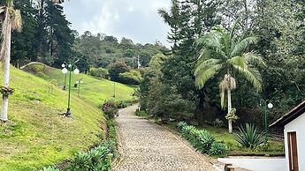 Autenthico Sajonia Hotel Aeropuerto