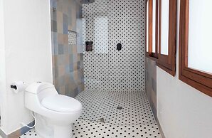 Autenthico Sajonia Hotel Aeropuerto