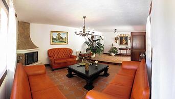 Autenthico Sajonia Hotel Aeropuerto