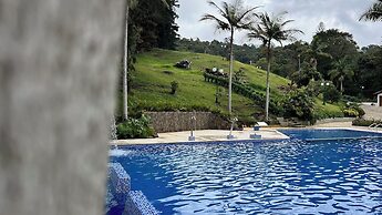 Autenthico Sajonia Hotel Aeropuerto