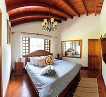 Autenthico Sajonia Hotel Aeropuerto