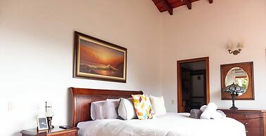 Autenthico Sajonia Hotel Aeropuerto