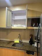 Condo Resort 1 Br by Rosenda B.