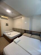 Condo Resort 1 Br by Rosenda B.