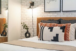 Gsuite Express Downtown Toronto