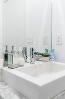 Gsuite Express Downtown Toronto