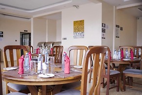 Hotel Comster Mtwapa