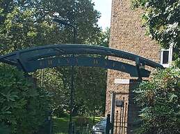 The Lambeth Apartment