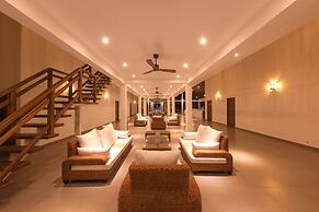 Uppuveli Beach by DSK