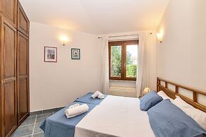 Villas with private pool in Costa Rei