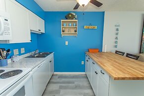 Royal Garden Resort 511 2 Bedroom Condo by RedAwning