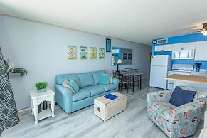 Royal Garden Resort 511 2 Bedroom Condo by RedAwning